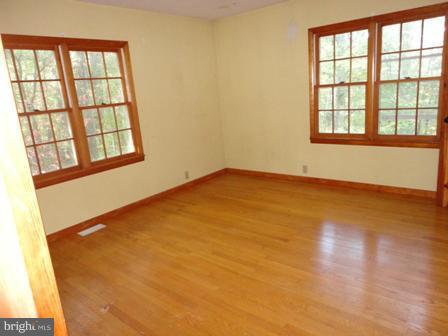 3344 Mission Road Harpers Ferry, WV 25425 - Photo 9 of 18 Bedroom