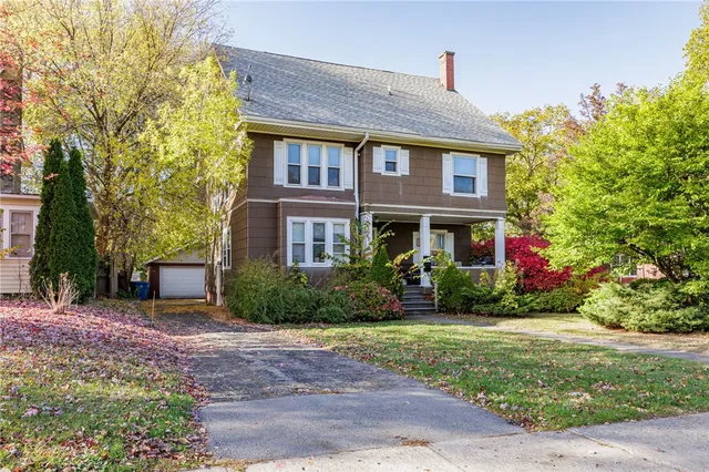 $1,895 | 1609 Culver Road, Unit 2, Rochester, NY 14609