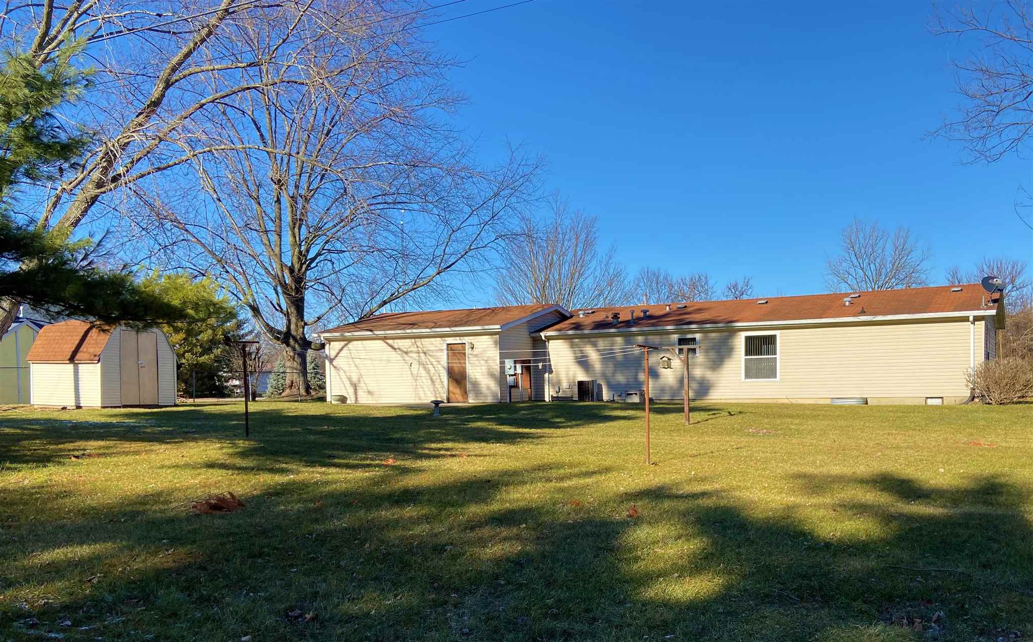 823 Academy Road Culver, IN 46511 - Photo 3 of 21 Gallery Image 3