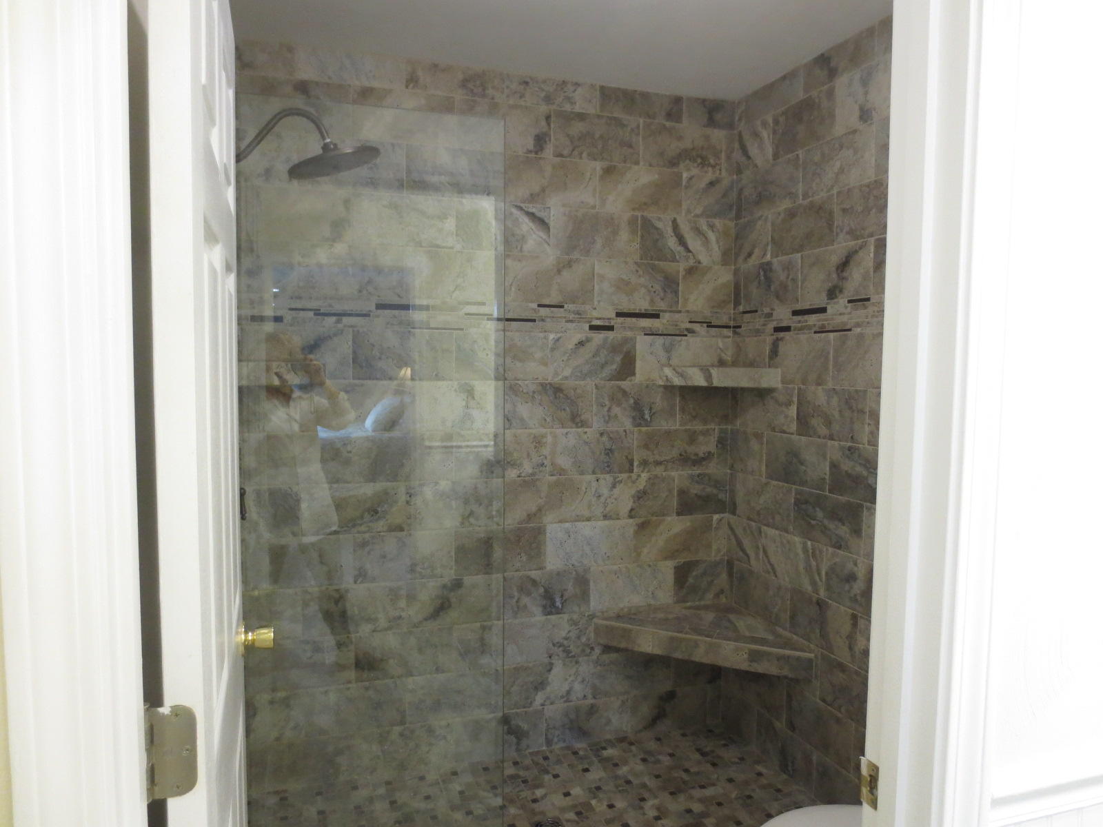 5480 Setter Road Roanoke, VA 24012 - Photo 12 of 20 Master bath shower.JPG