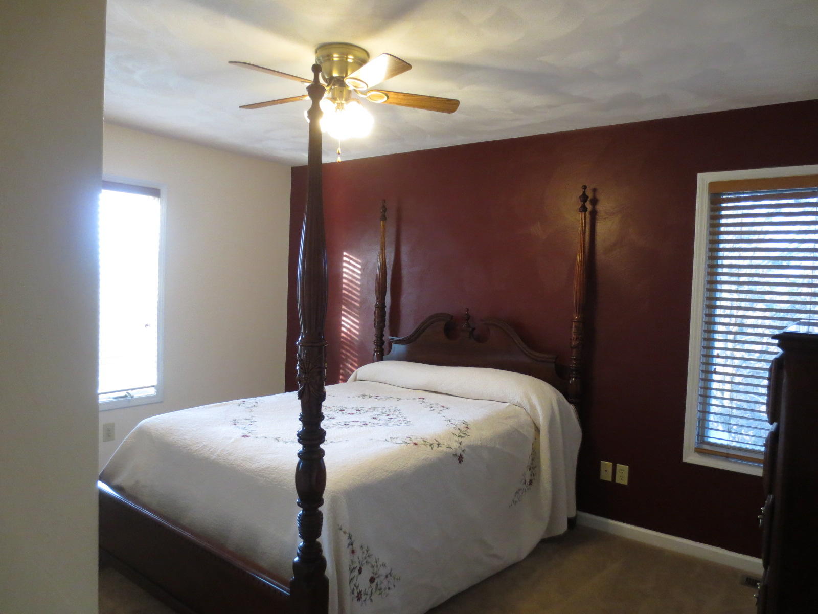 5480 Setter Road Roanoke, VA 24012 - Photo 14 of 20 Bedroom 2.JPG