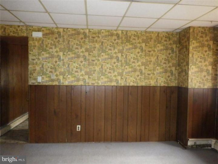 51 East Chelton Road Brookhaven, PA 19015 - Photo 6 of 11 Gallery Image 6