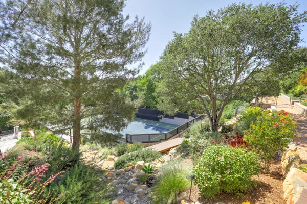 $5,950,000 | 524 Via Sinuosa, Santa Barbara, CA 93110