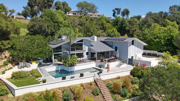 $5,950,000 | 524 Via Sinuosa, Santa Barbara, CA 93110