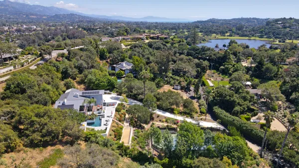 $5,950,000 | 524 Via Sinuosa, Santa Barbara, CA 93110