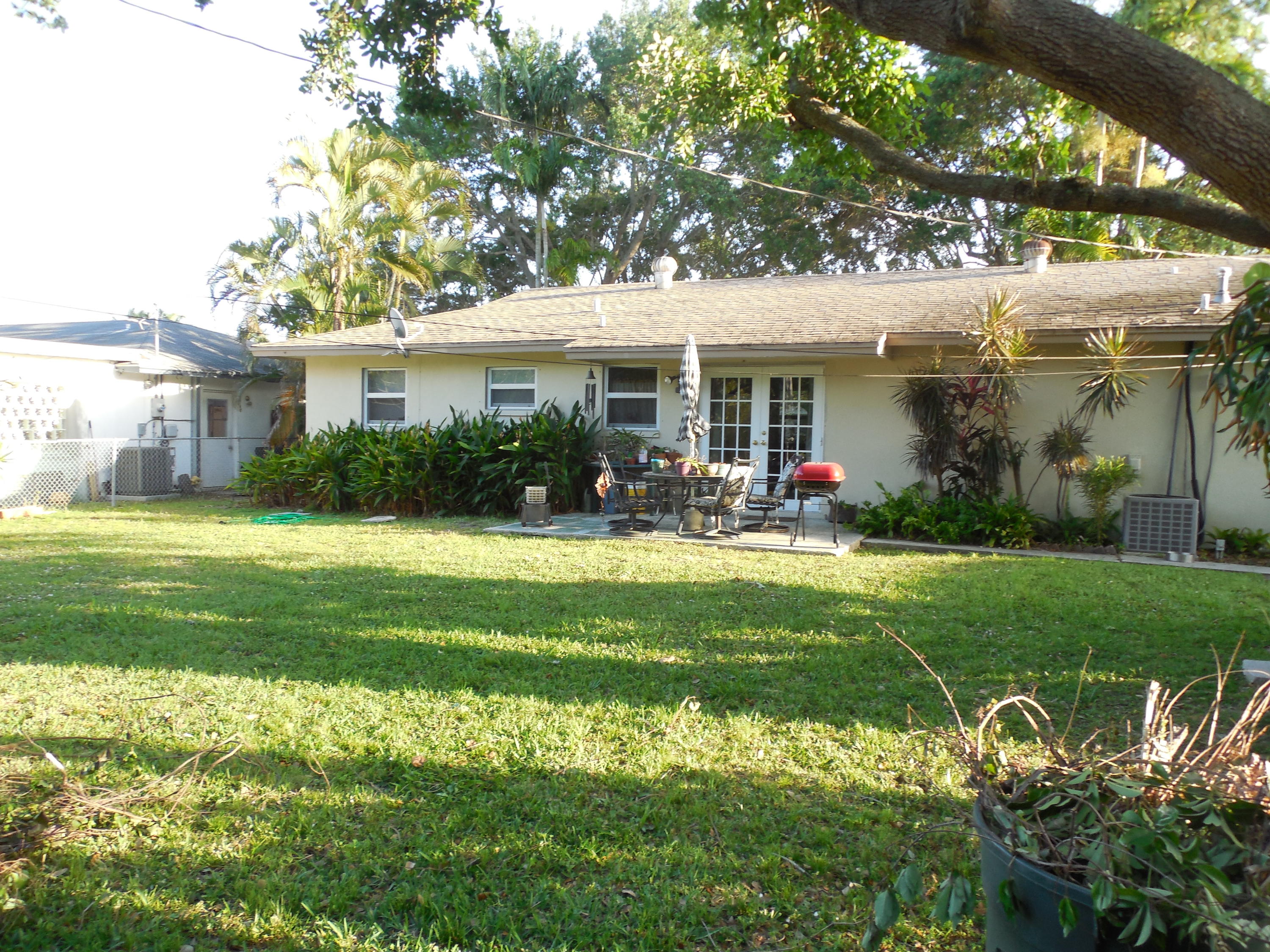 3329 Grove Road Palm Beach Gardens, FL 33410 - Photo 18 of 28 DSCN0582