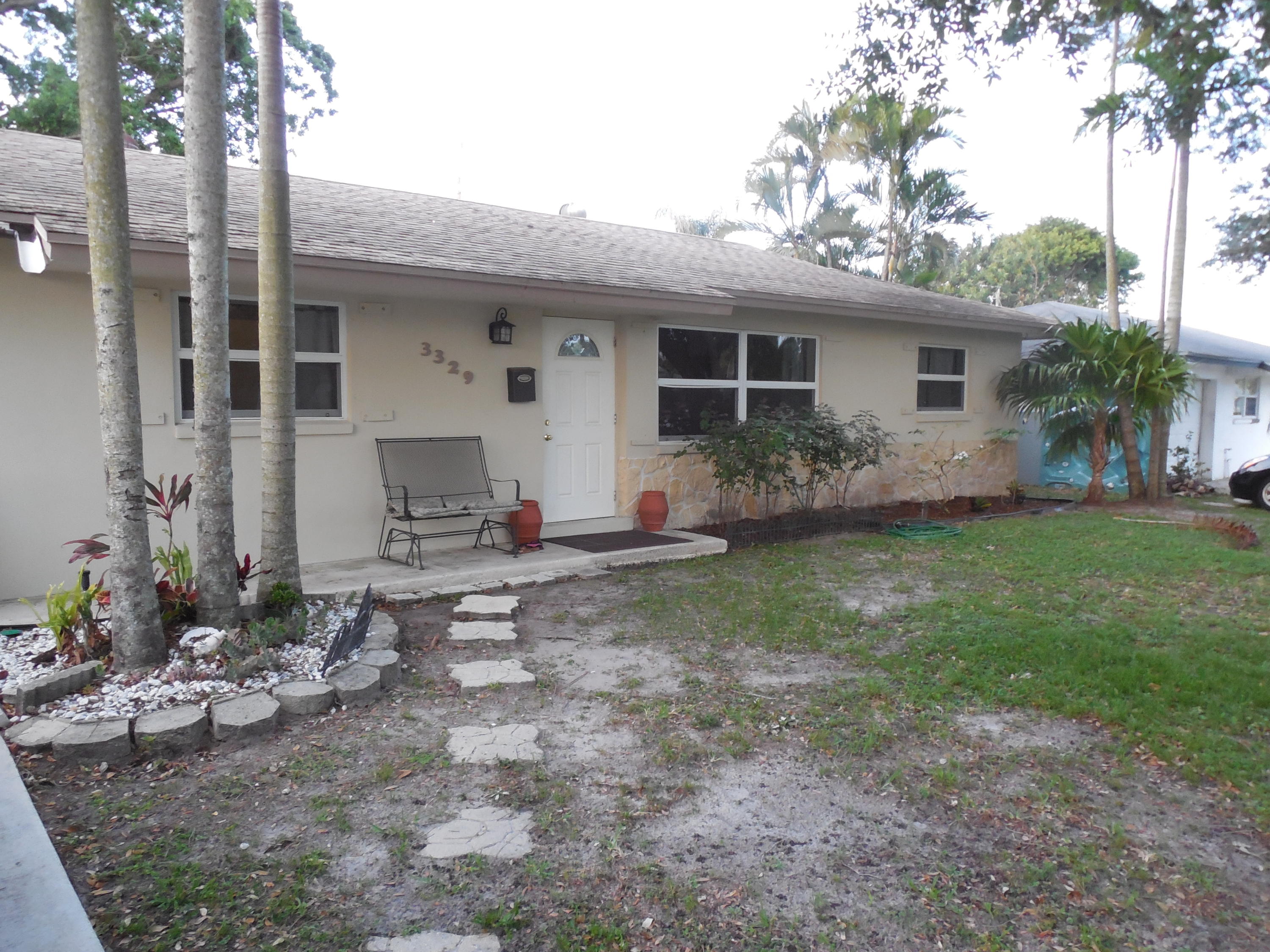 3329 Grove Road Palm Beach Gardens, FL 33410 - Photo 2 of 28 DSCN0594