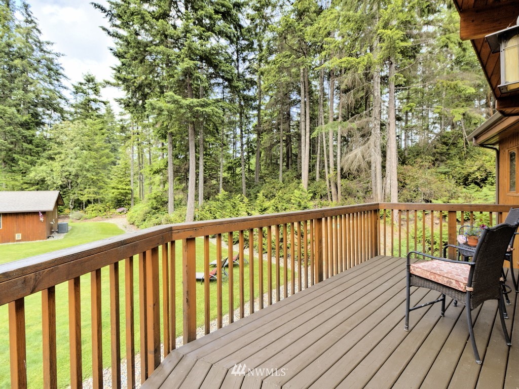 953 East Phillips Lake Loop Road Shelton, WA 98584 - Photo 7 of 25 Gallery Image 7