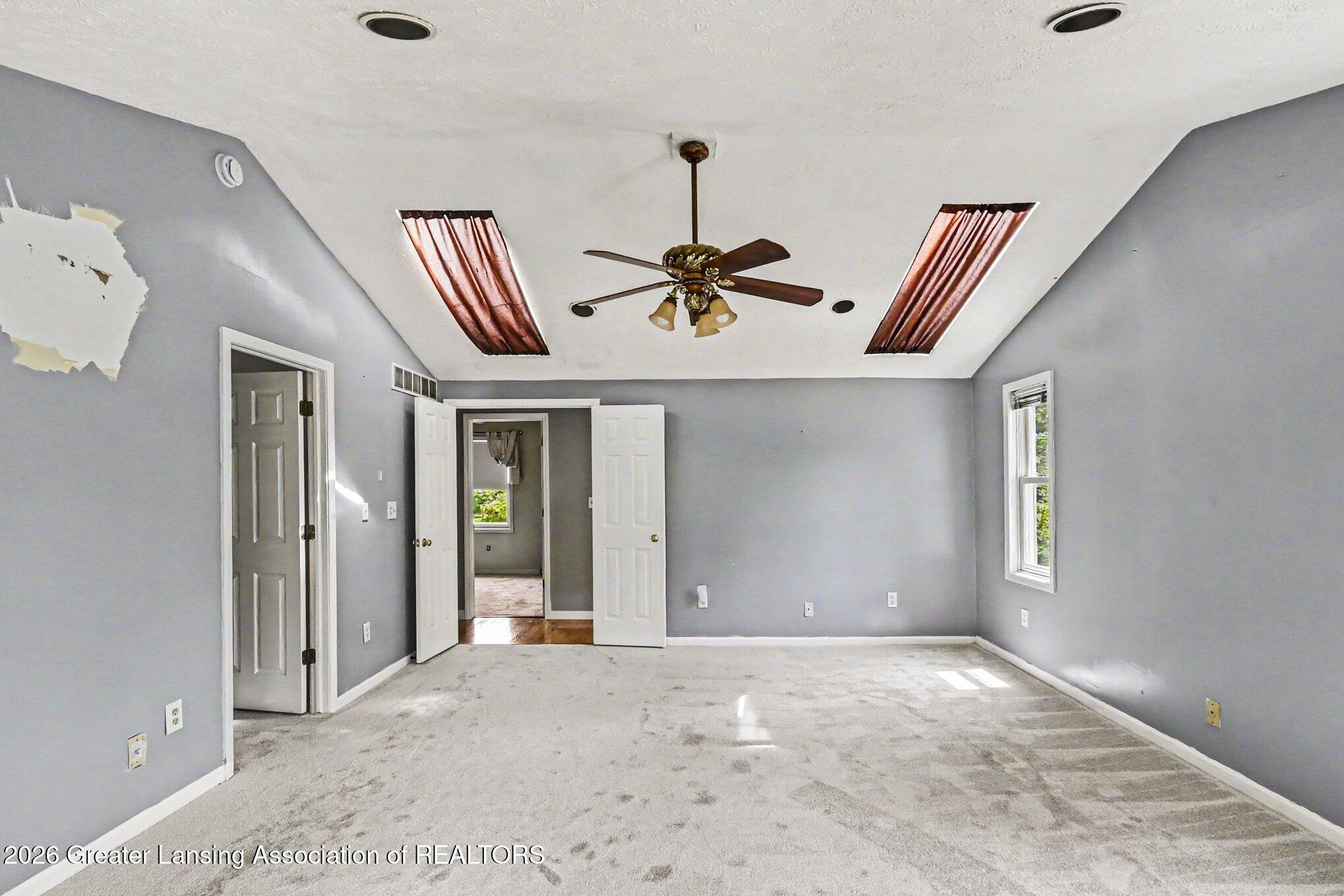 16453 Center Road East Lansing, MI 48823 - Photo 16 of 33 018_file_8255