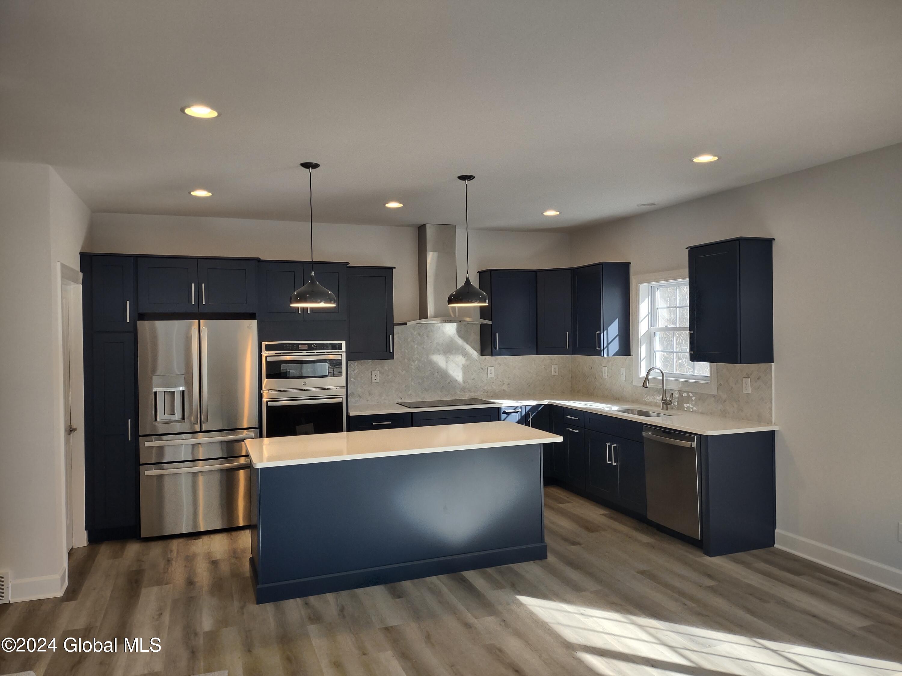 51 Bayberry Drive Halfmoon, NY 12065 - Photo 5 of 13 Kitchen