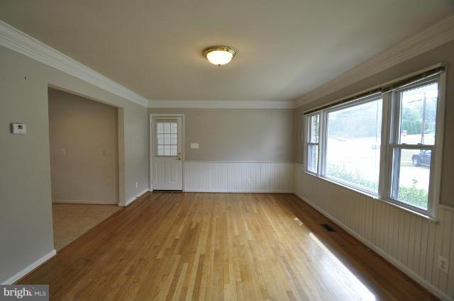 61 Armory Road Prince Frederick, MD 20678 - Photo 8 of 21 Family Room