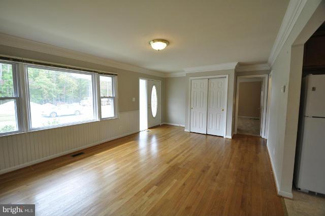 61 Armory Road Prince Frederick, MD 20678 - Photo 9 of 21 Family Room