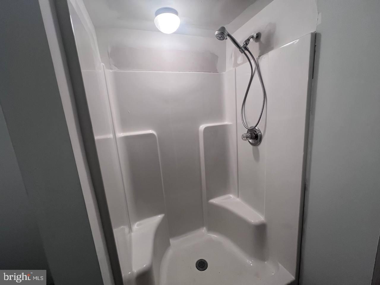 9613 Kendrick Road North Chesterfield, VA 23236 - Photo 22 of 66 Sleek and modern shower space.
