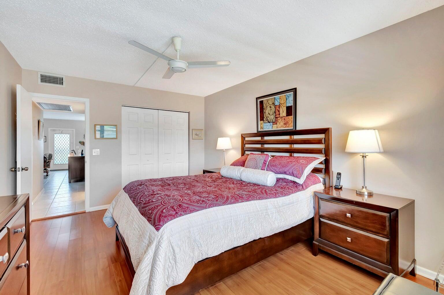 4025 Exeter Boca Raton, FL 33434 - Photo 7 of 50 20240201144944796678000000-o