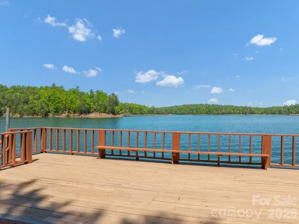 $1,600,000 | 797 Lake Club Drive, Nebo, NC 28761