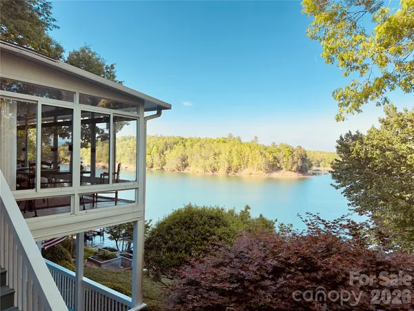 $1,600,000 | 797 Lake Club Drive, Nebo, NC 28761