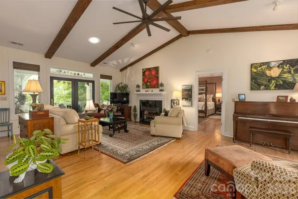 $1,600,000 | 797 Lake Club Drive, Nebo, NC 28761
