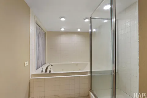 $849,500 | 15192 Rockland Road, Libertyville, IL 60048