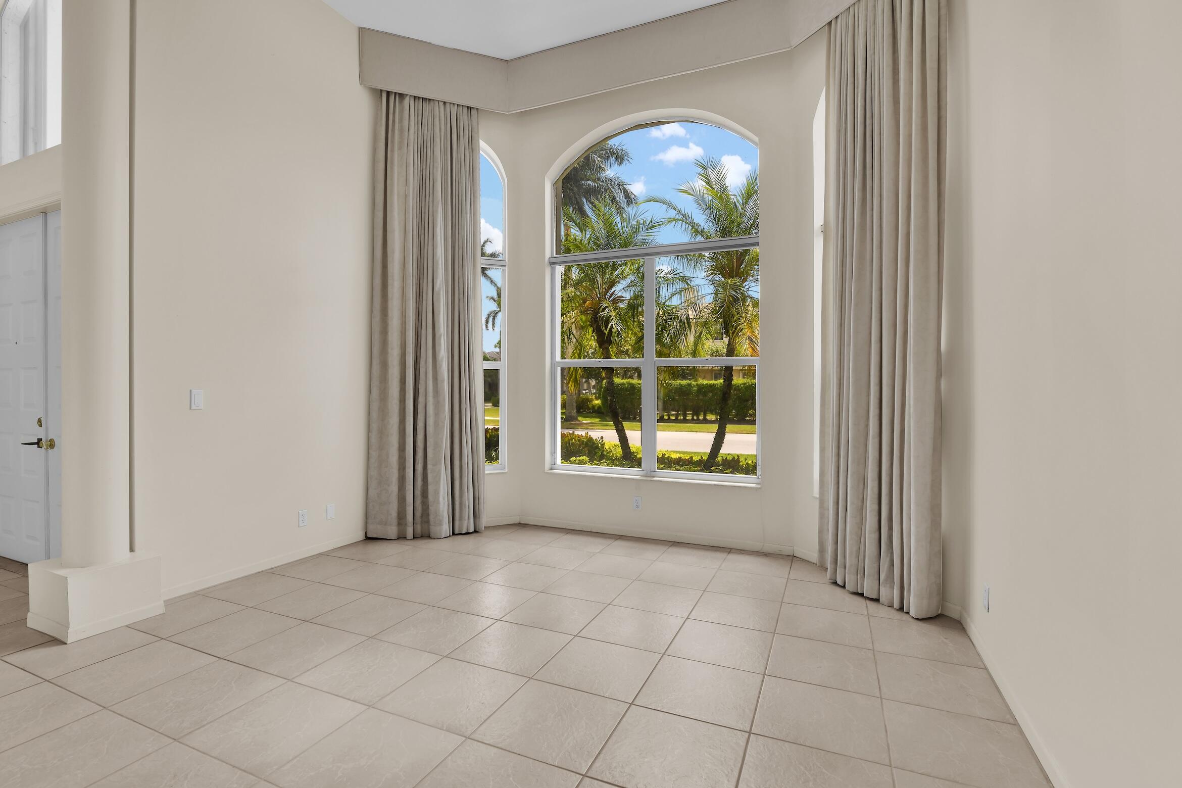 4132 Northwest 55th Place Boca Raton, FL 33496 - Photo 7 of 37 Living room