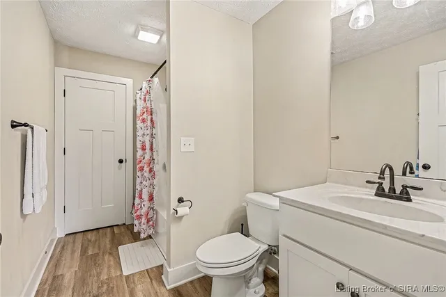 $193,500 | 975 Wooded Trail, Scottsburg, IN 47170