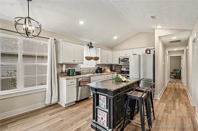 $193,500 | 975 Wooded Trail, Scottsburg, IN 47170