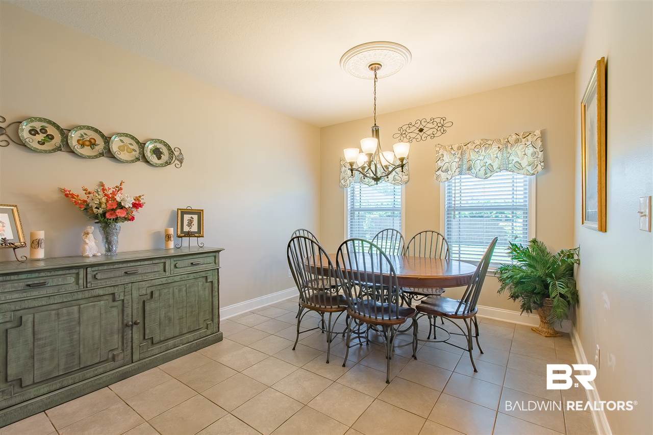 11920 Alabaster Drive Daphne, AL 36526 - Photo 18 of 38 Spacious Breakfast Area