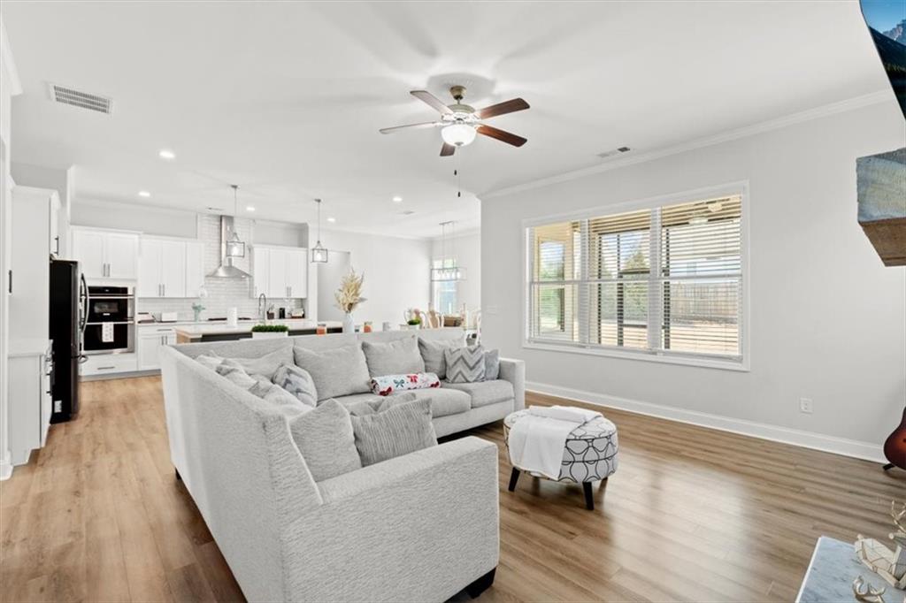 541 Edgewater Drive Canton, GA 30115 - Photo 9 of 50