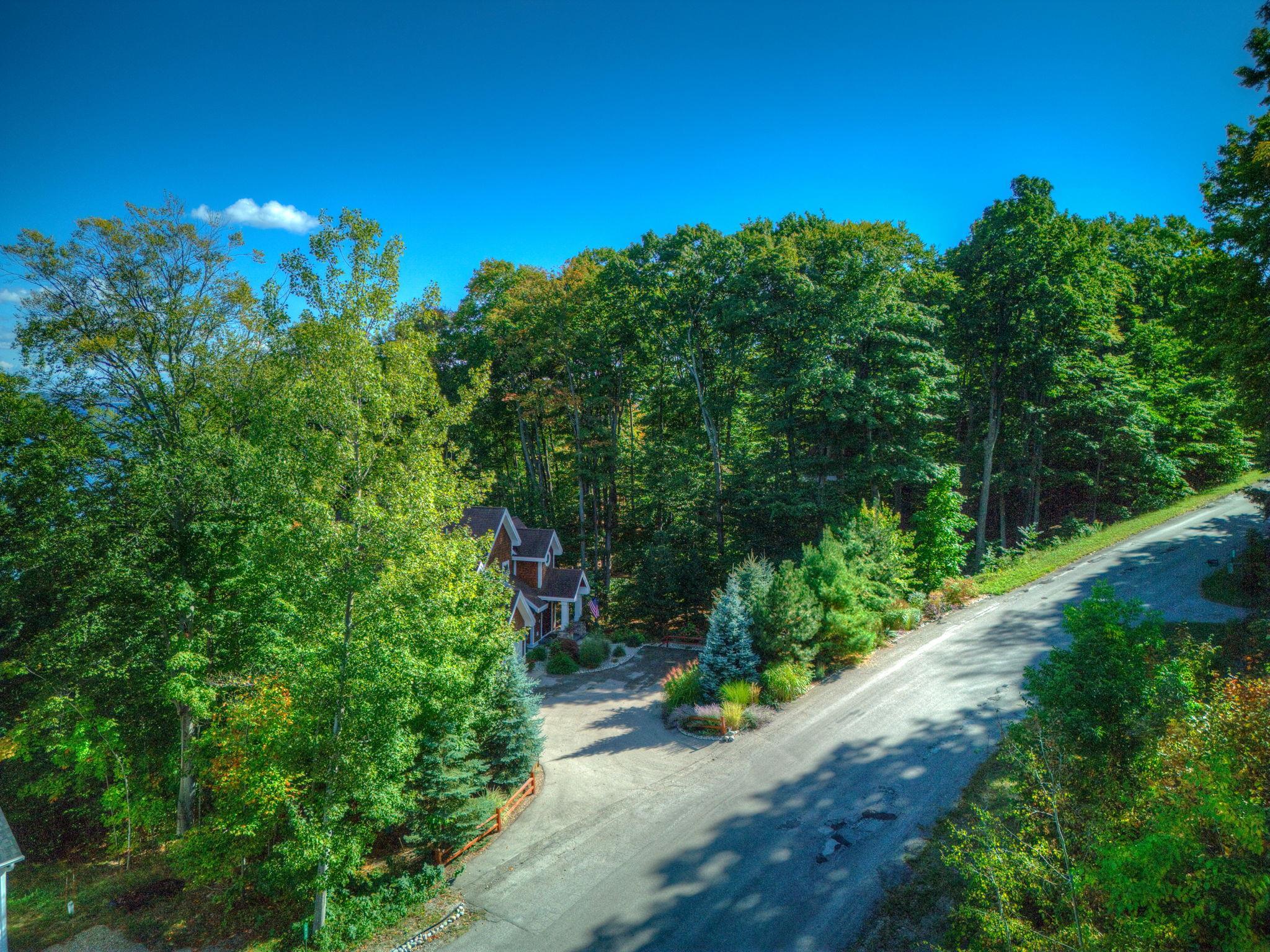 1031 South Bay View Trail Suttons Bay, MI 49682 - Photo 8 of 92