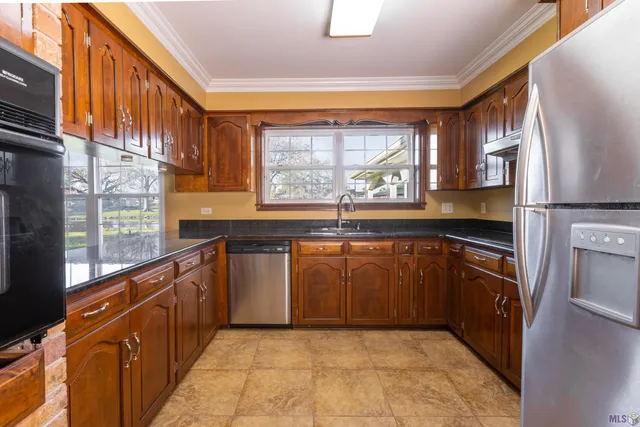 $260,000 | 9473 East Main Street, Houma, LA 70363