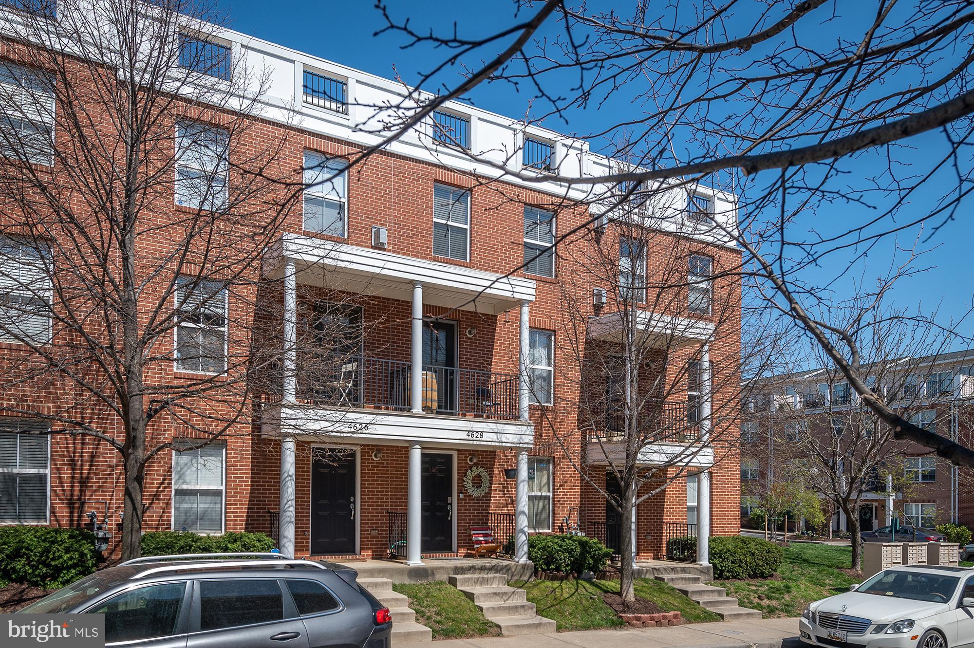 4628 Dillon Street Baltimore, MD 21224 - Photo 3 of 29