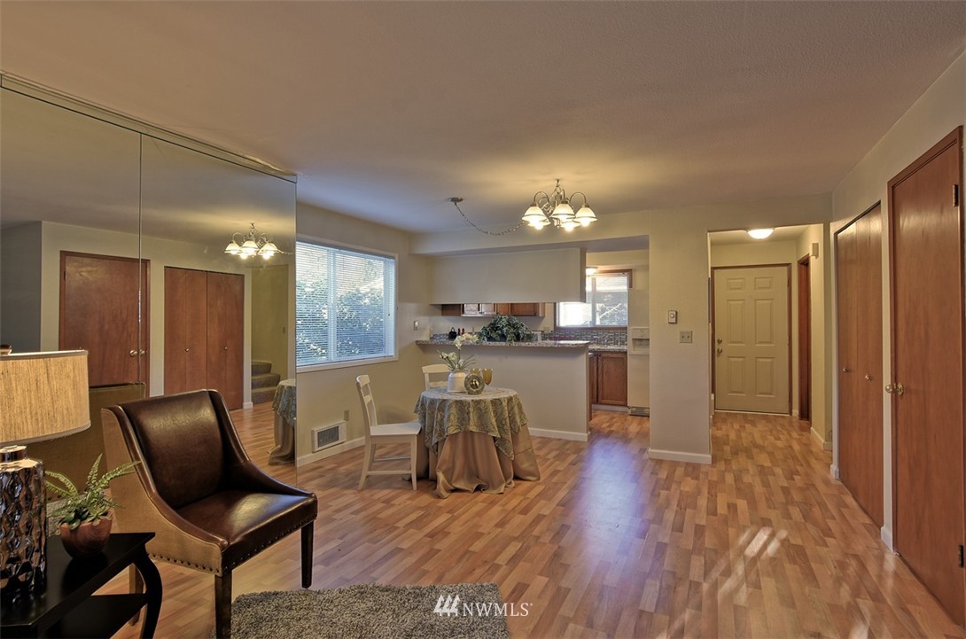 18910 Bothell Everett Highway, Unit E4 Bothell, WA 98012 - Photo 12 of 21