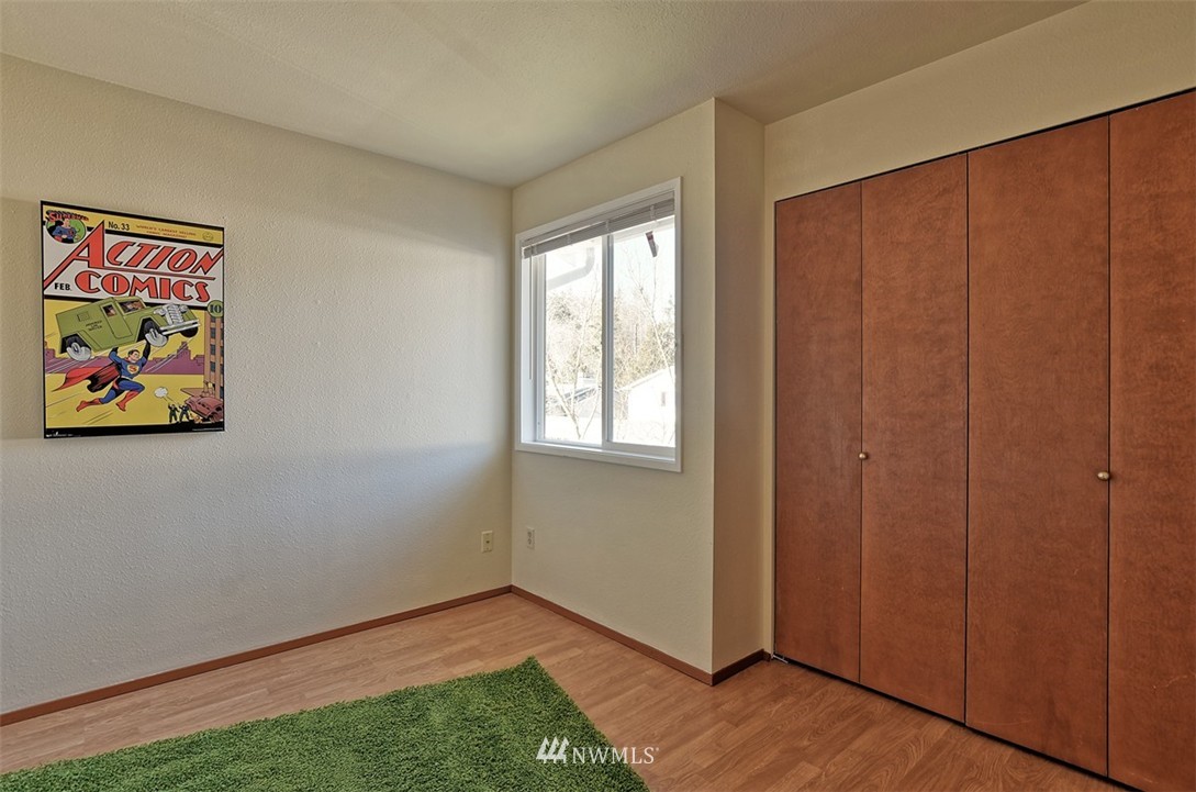 18910 Bothell Everett Highway, Unit E4 Bothell, WA 98012 - Photo 17 of 21