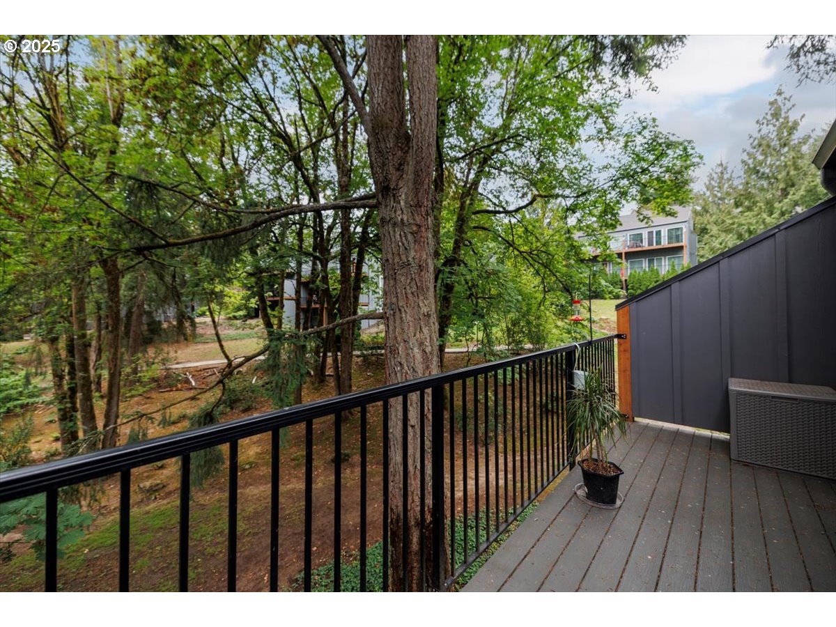 100 Kerr Parkway, Unit 34 Lake Oswego, OR 97035 - Photo 15 of 35 a view of balcony with wooden floor
