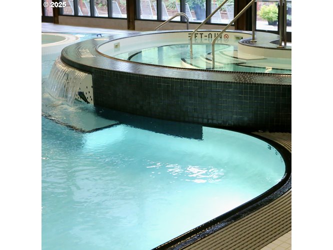 100 Kerr Parkway, Unit 34 Lake Oswego, OR 97035 - Photo 32 of 35