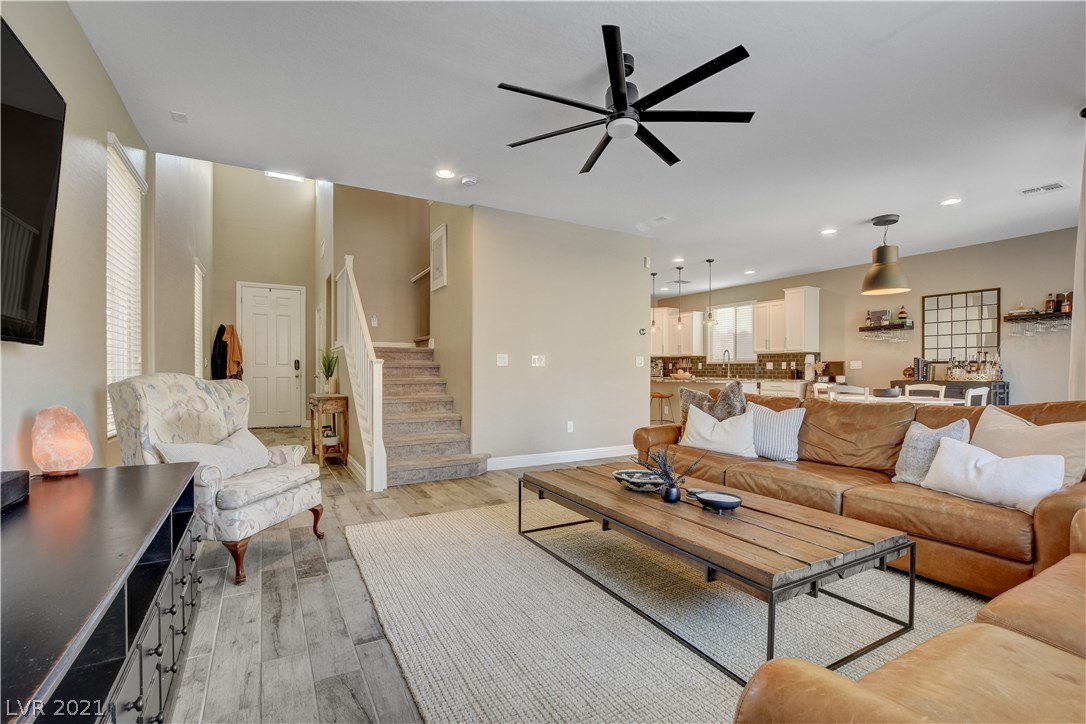 10934 Bluebell Basin Road Las Vegas, NV 89179 - Photo 8 of 50 Gallery Image 8