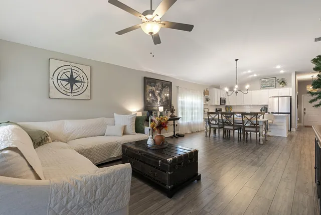 $389,900 | 247 Bayou Bend Lane, Panama City, FL 32404