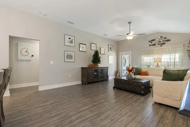 $389,900 | 247 Bayou Bend Lane, Panama City, FL 32404