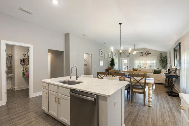 $389,900 | 247 Bayou Bend Lane, Panama City, FL 32404