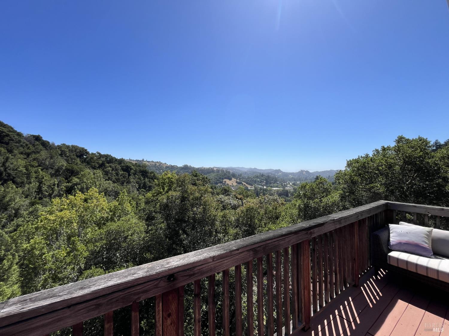 140 Redwood Road Fairfax, CA 94930 - Photo 8 of 26