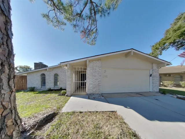 $1,729 | 5655 Hardwood Forest Drive, Houston, TX 77088