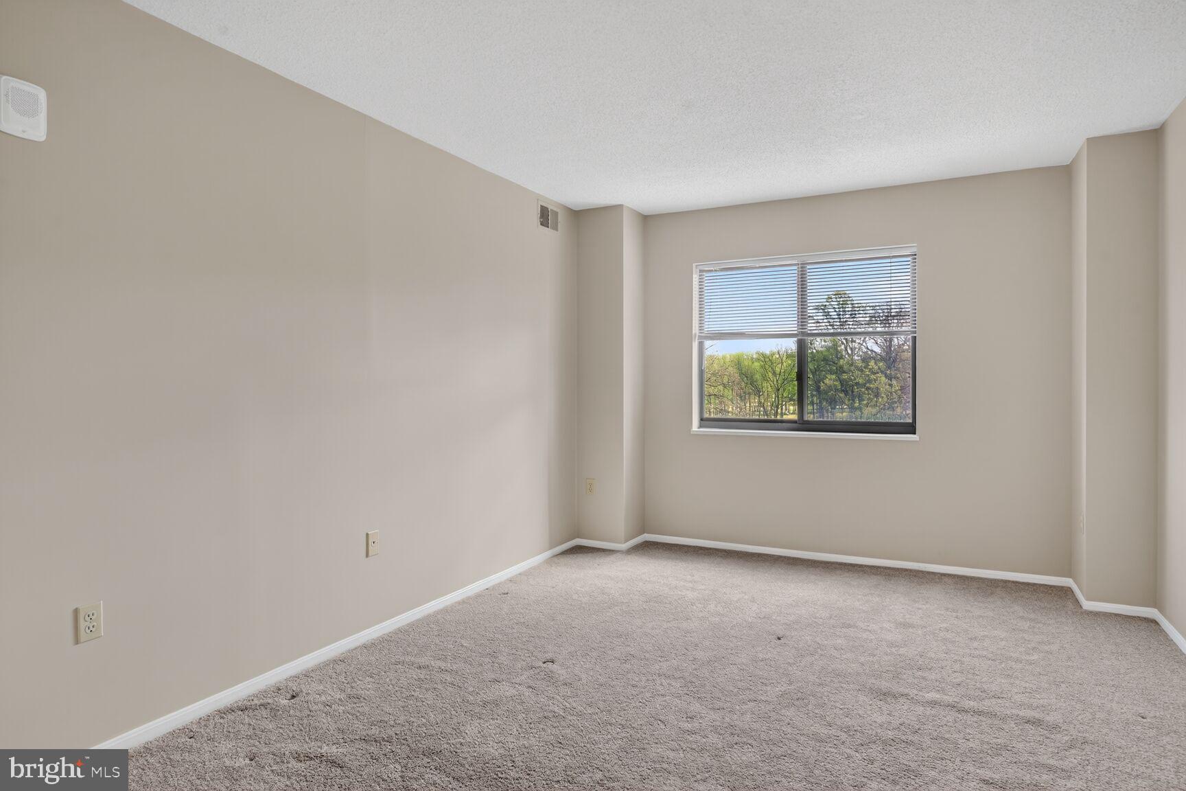 15115 Interlachen Drive, Unit 3521 Silver Spring, MD 20906 - Photo 15 of 22