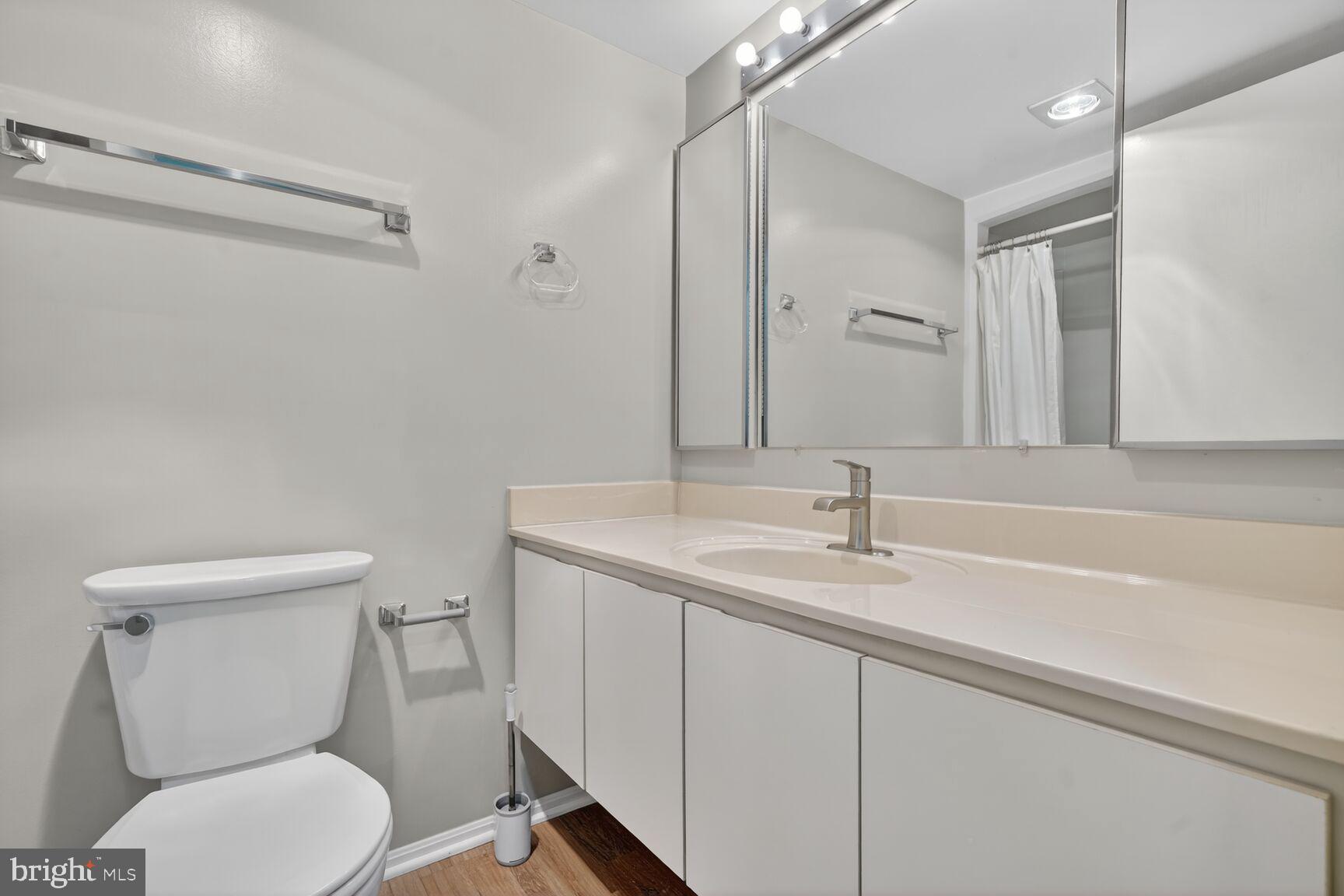 15115 Interlachen Drive, Unit 3521 Silver Spring, MD 20906 - Photo 16 of 22