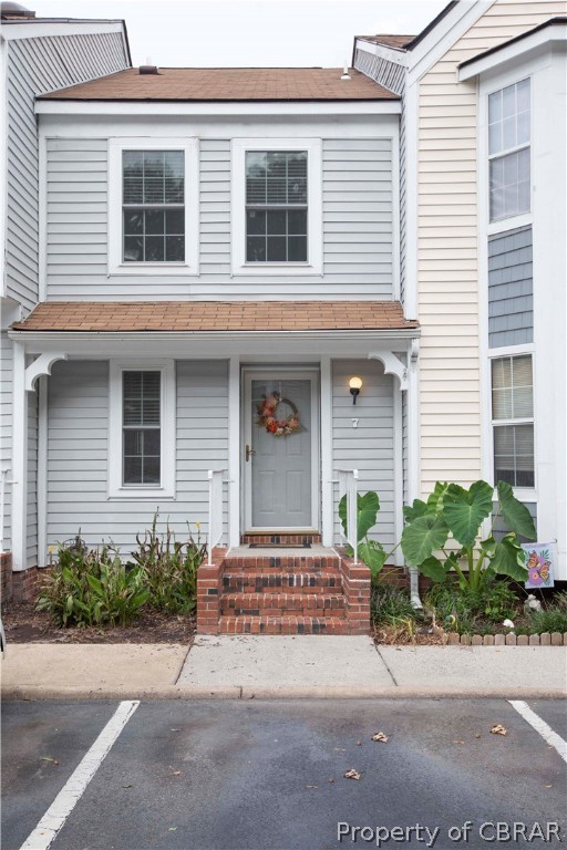 439 Lester Road Newport News, VA 23601 - Photo 2 of 29