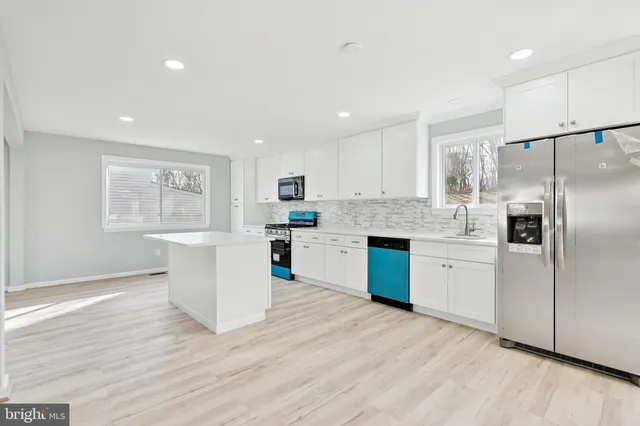 $625,000 | 213 Swedes Run Drive, Delran, NJ 08075