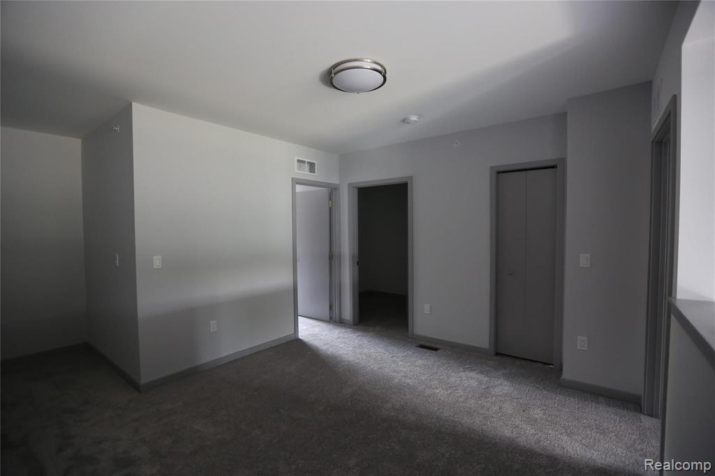 293 North 2nd Street, Unit 105 Brighton, MI 48116 - Photo 17 of 29