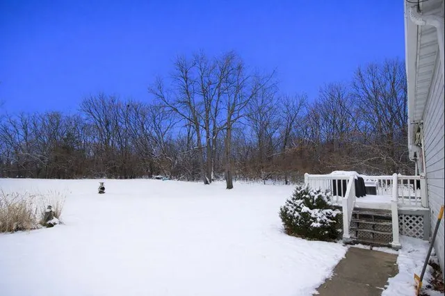 $150,000 | N2639 County Road Z, Dousman, WI 53118