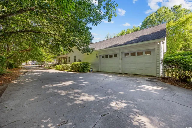 $925,000 | 3772 Brown Bark Lane, Murrells Inlet, SC 29576