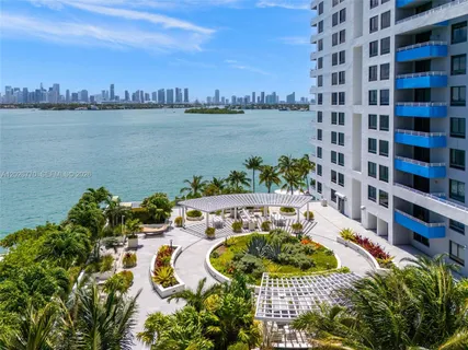 $1,030,000 | 1330 West Avenue, Unit 2414, Miami Beach, FL 33139