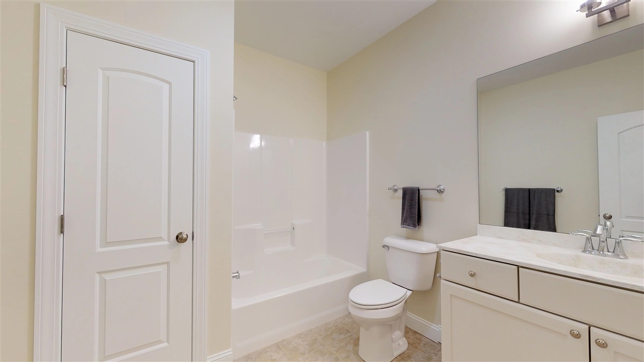 1454 Mountain View Road Williston, VT 05495 - Photo 17 of 18 Gallery Image 17