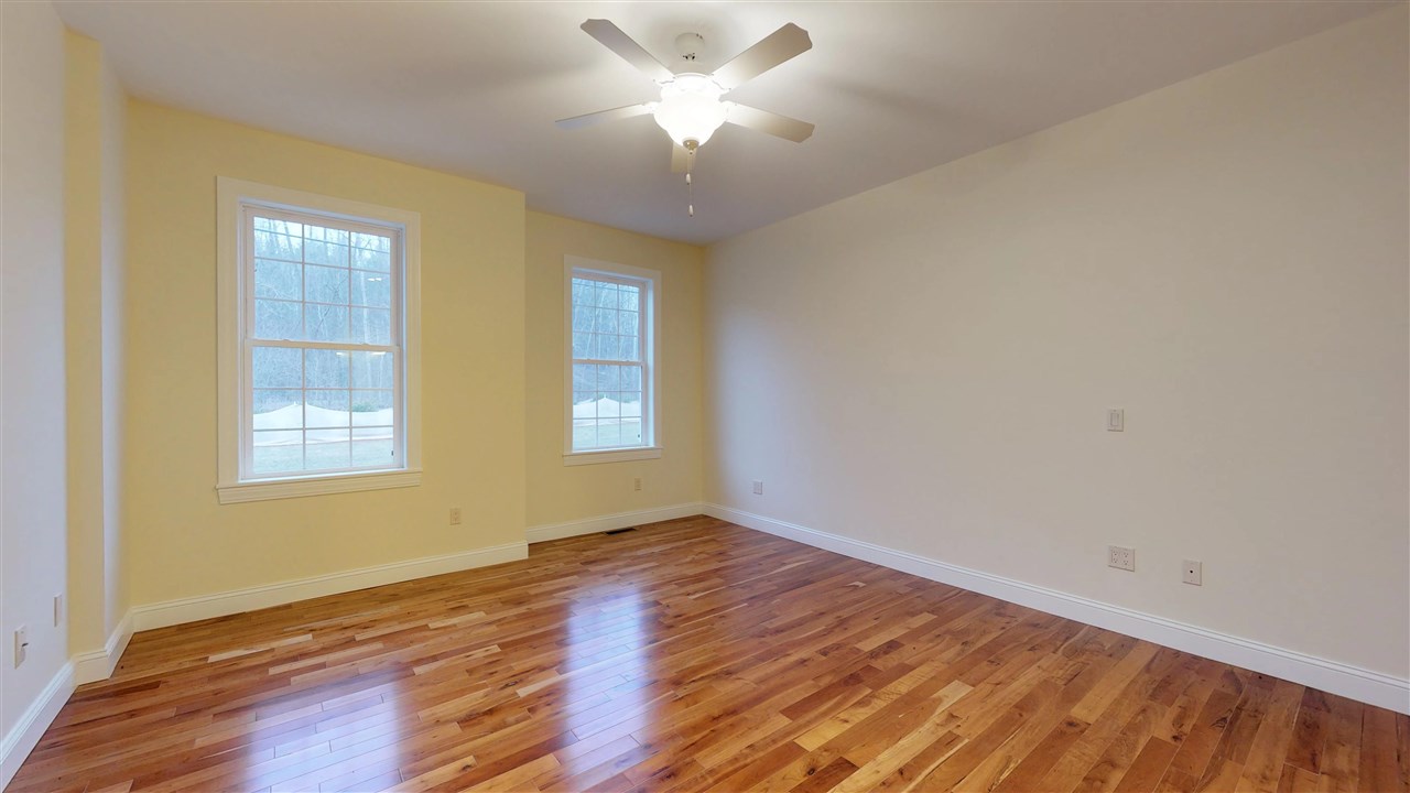 1454 Mountain View Road Williston, VT 05495 - Photo 9 of 18 Gallery Image 9